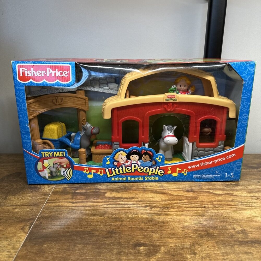 Vintage Fisher Price Little People Animal Sounds‎ Stable Tractor Set 2003